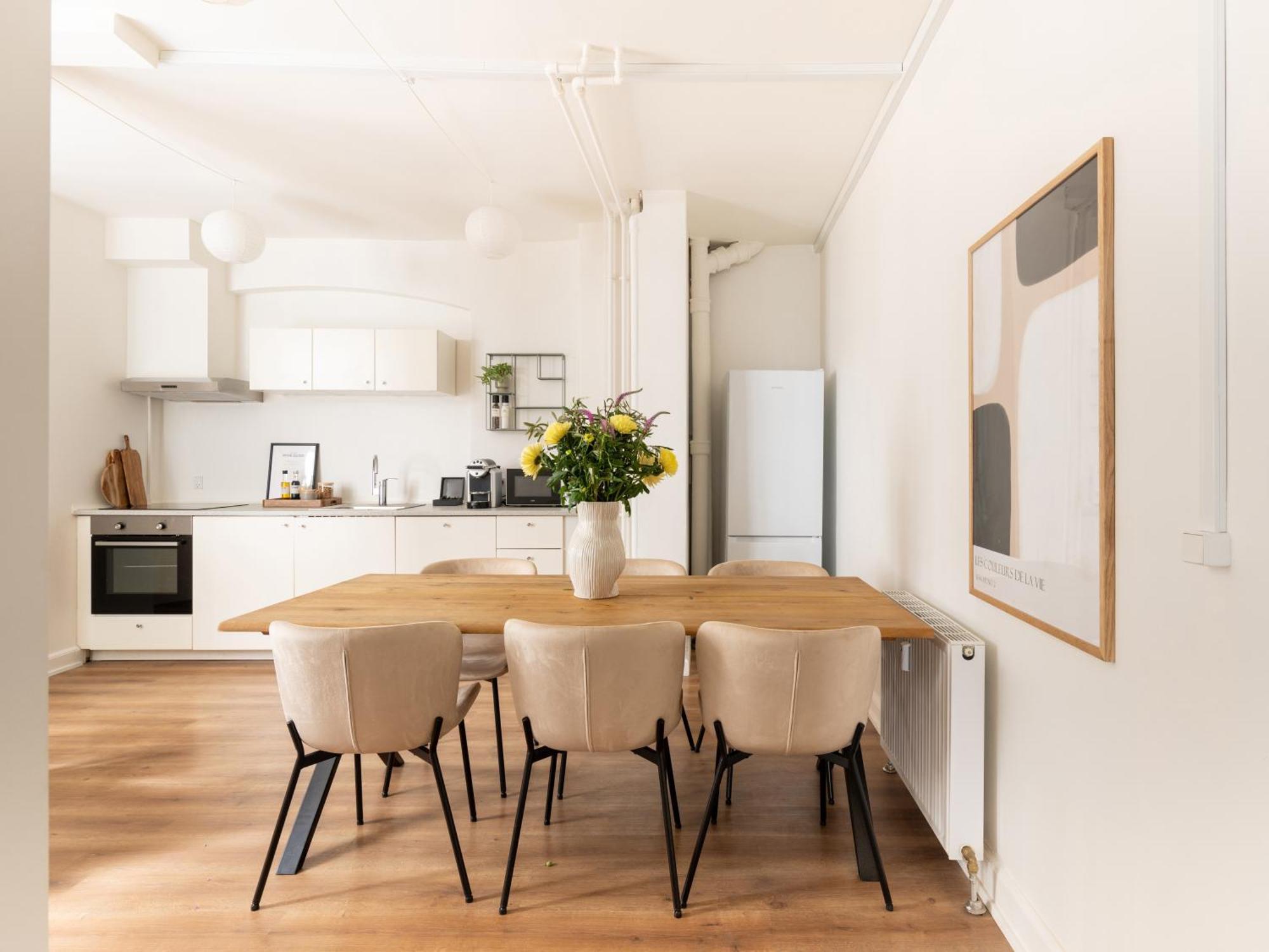 Sanders Noble - Fantastic 4-Bdr Apt In The Capital København Eksteriør bilde