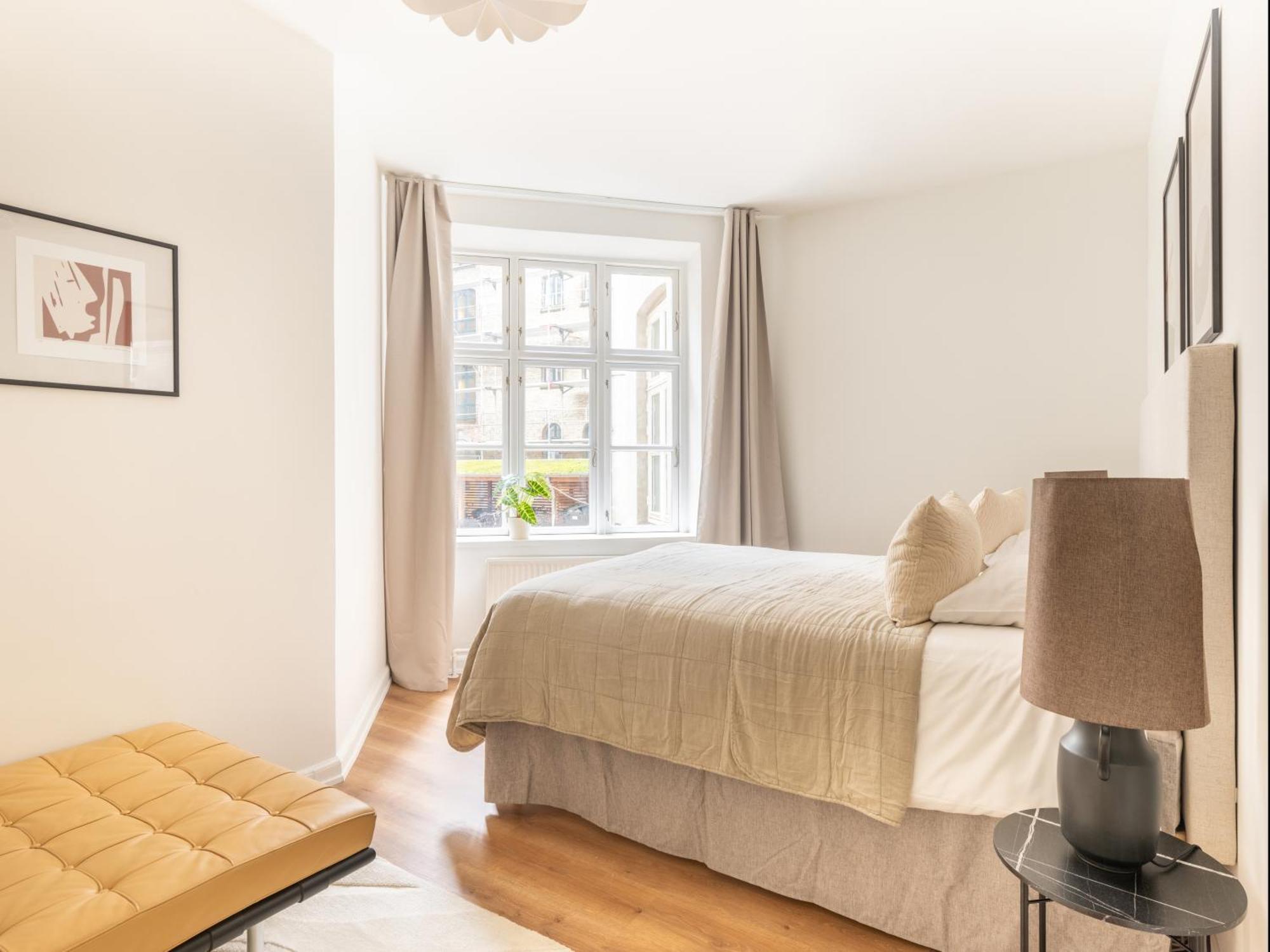 Sanders Noble - Fantastic 4-Bdr Apt In The Capital København Eksteriør bilde