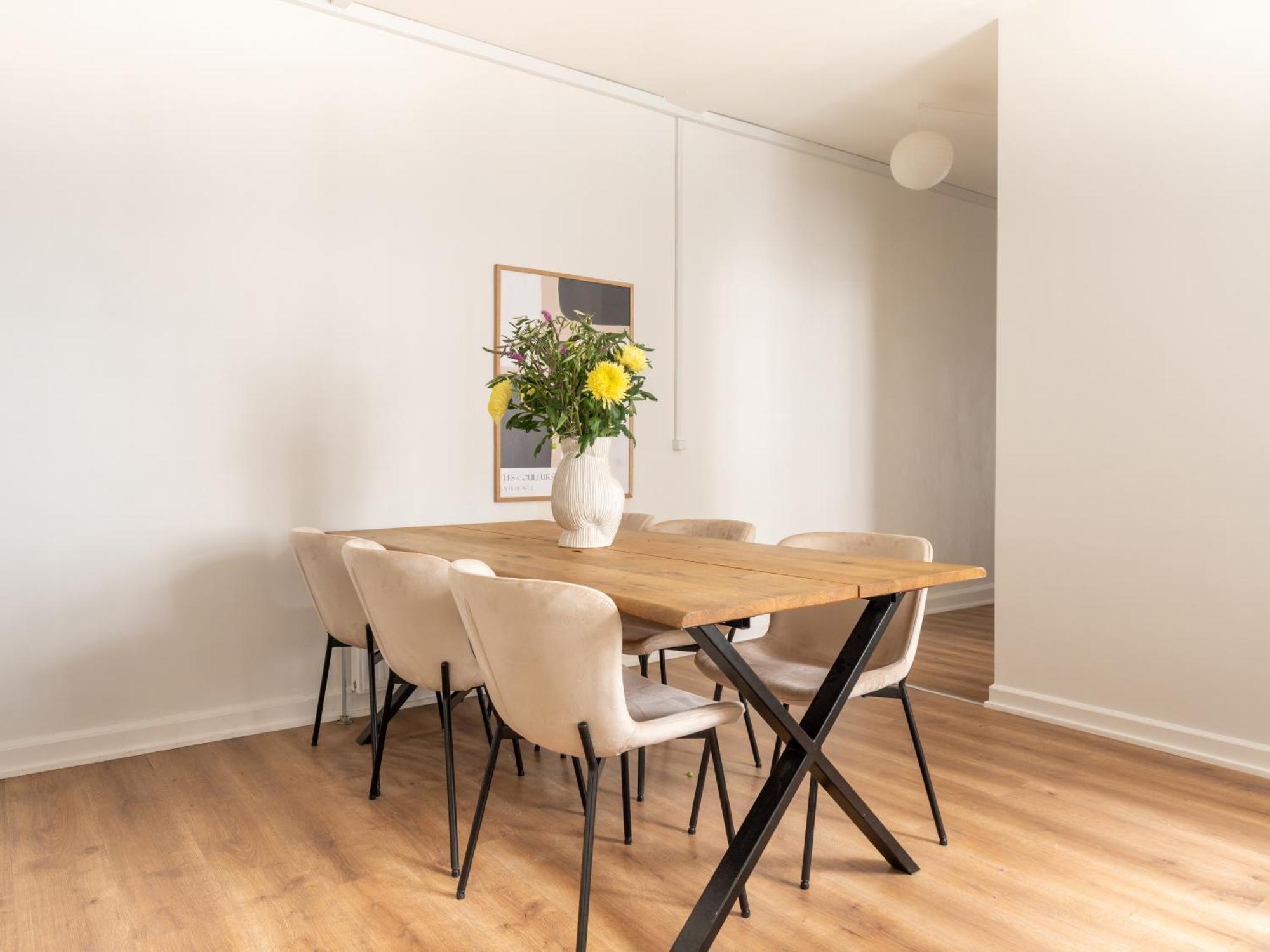 Sanders Noble - Fantastic 4-Bdr Apt In The Capital København Eksteriør bilde